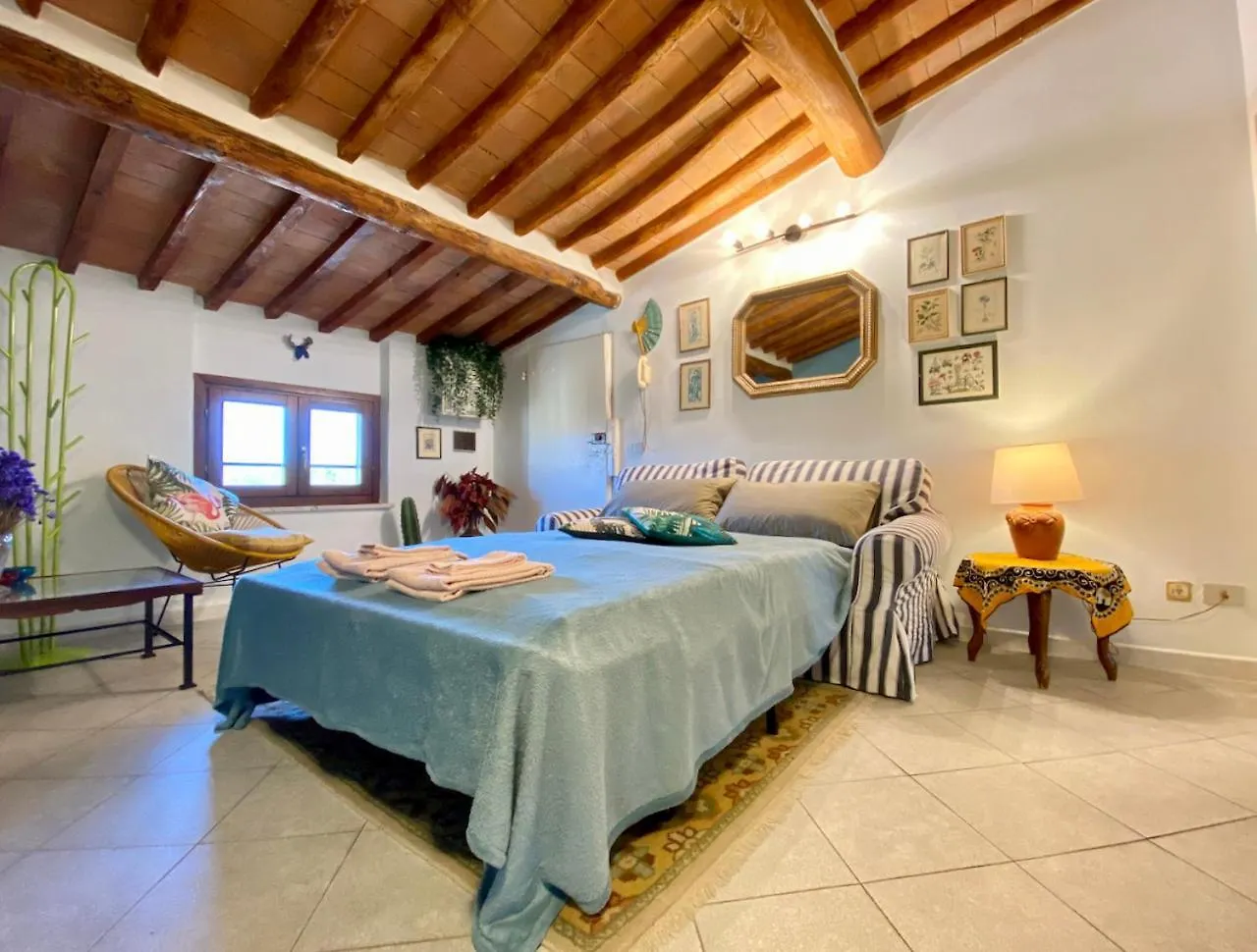 Mansarda Sulle Mura - Affitti Brevi Italia contacts